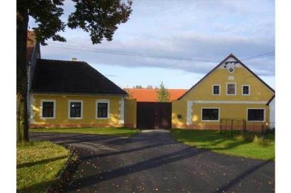 Chmelna<br/>Holašovice