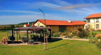 Wellness Hotel Happy Star<br/>Hnanice