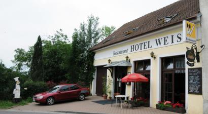Hotel Weiss<br/>Lechovice