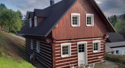 Apartmány v Moderní Roubence<br/>Zlatá Olešnice (okres Jablonec Nad Nisou)