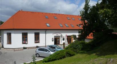 Restaurace a Penzion U Nováků<br/>Bítovany