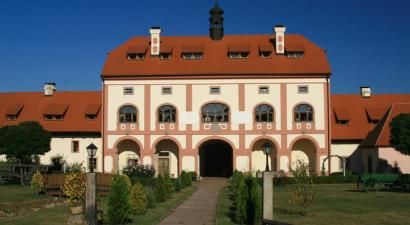 Hotel Býkov<br/>Hromnice