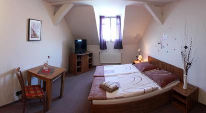 Penzion Bílý  beránek<br/>Kadaň